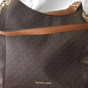 Authentic NWT Michael Kors Fulton Handbag